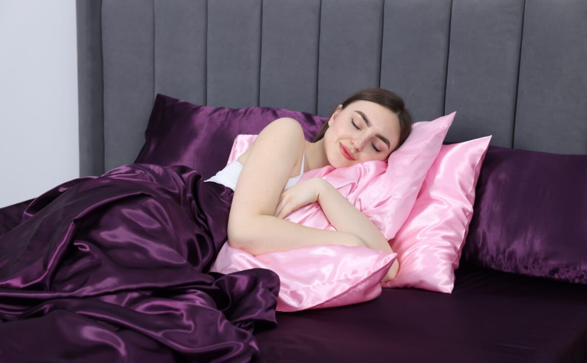 Cómo El Material Afecta Tu Sueño Y La Salud De Tu Piel